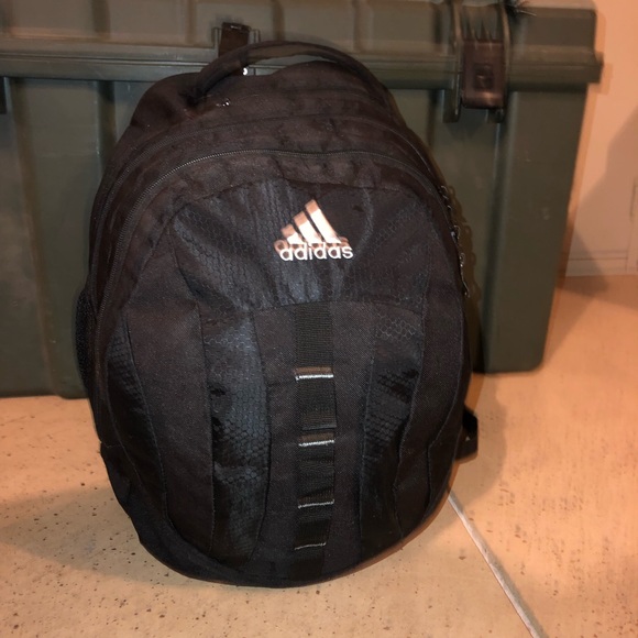 Extra large Adidas Backpack Carry On All travel - Picture 5 of 7